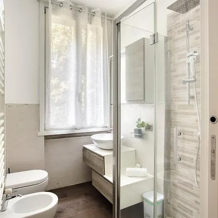 Joivy Superb 2Bed Flat With Balcony Apartment Milan Exterior photo