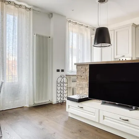 Joivy Superb 2Bed Flat With Balcony Apartment Milan Exterior photo