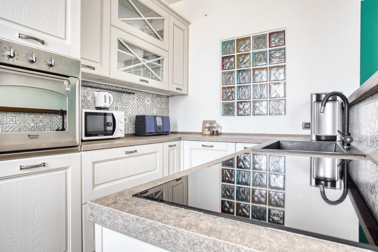 Joivy Superb 2bed Flat With Balcony Apartment Mailand